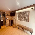 La Cachette Du Parking Included Апартаменты *